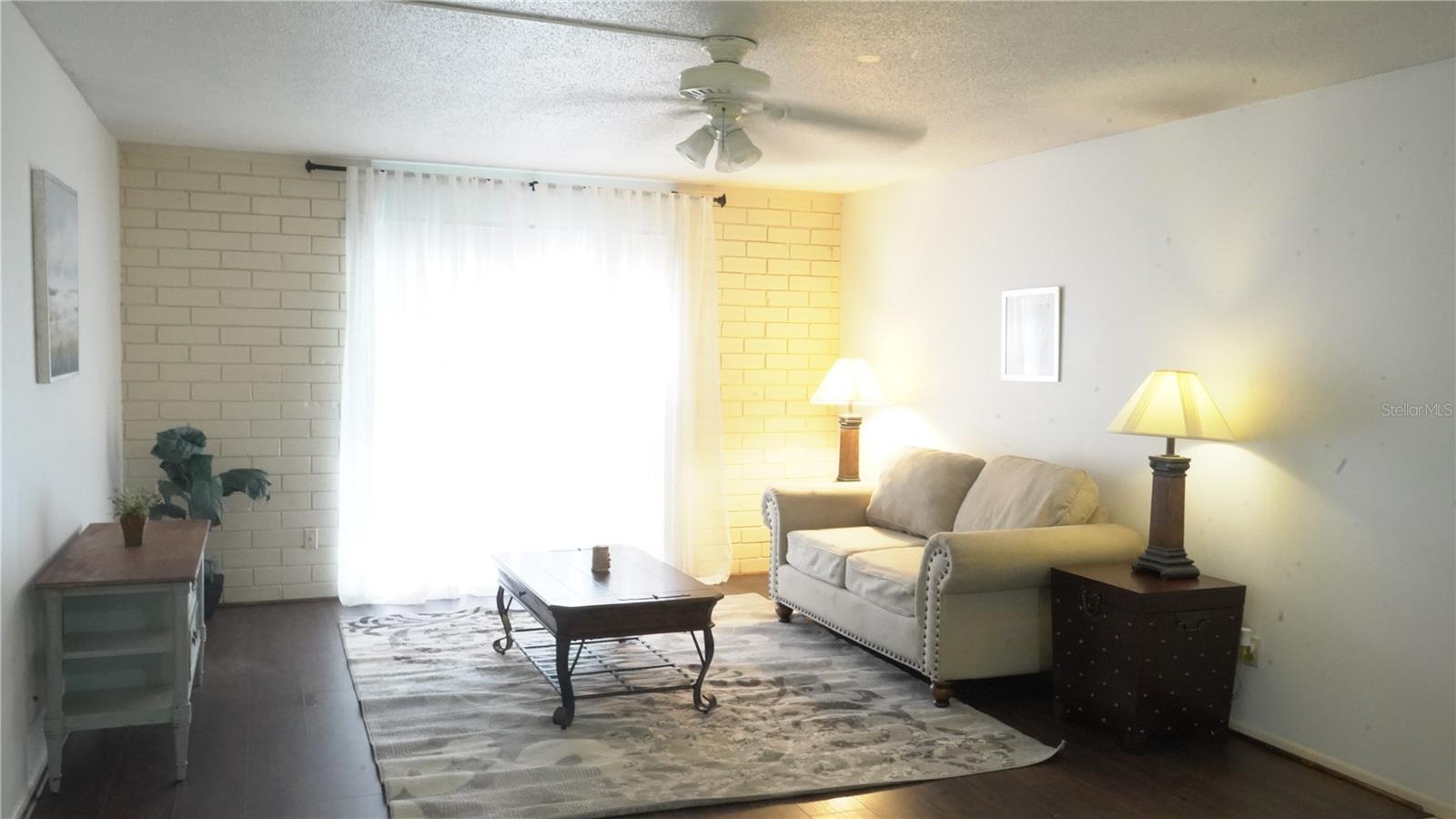1700 Sw 16th Ct #j-4 Property Photo 6