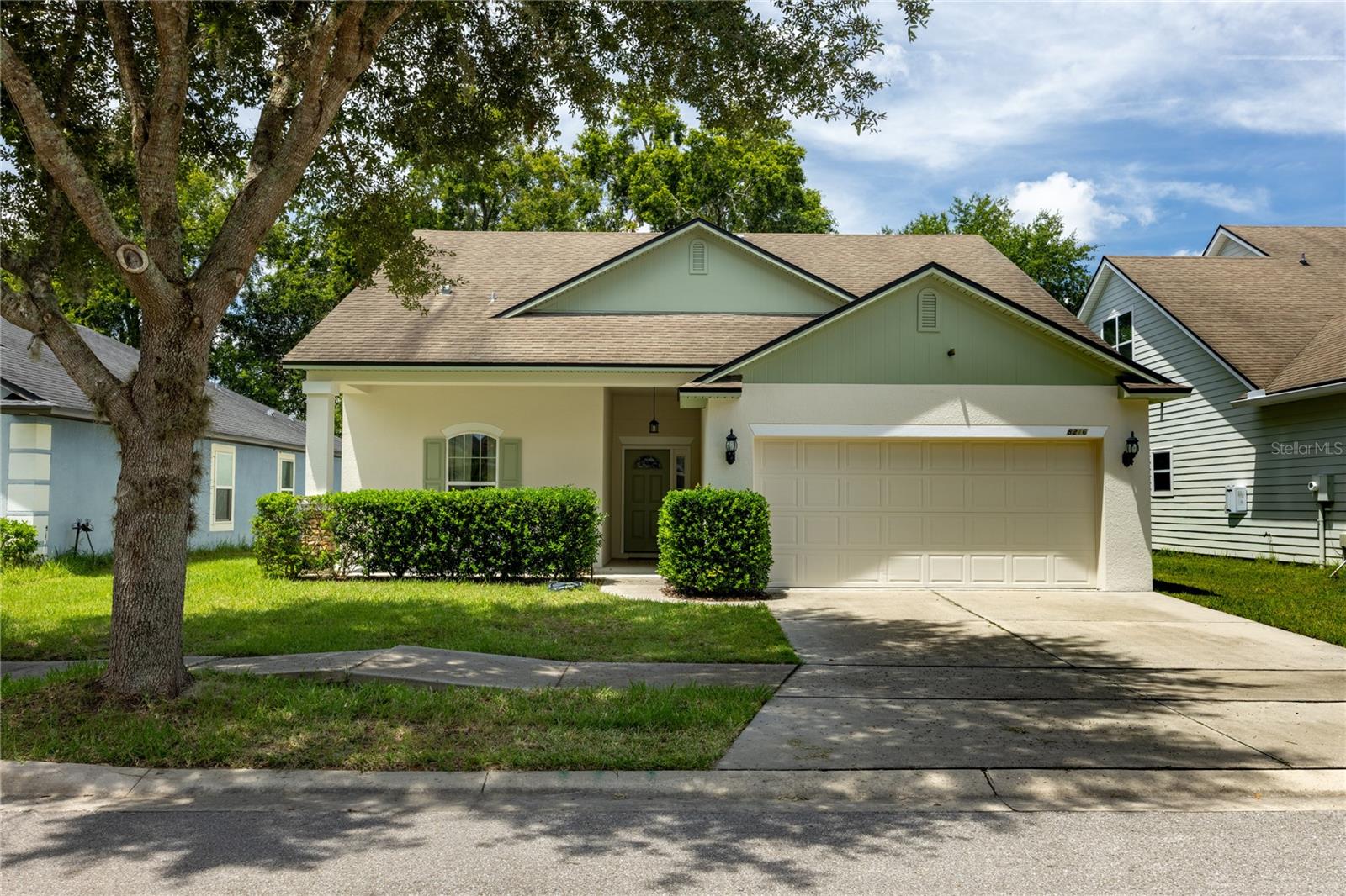 8216 Nw 54th St Property Photo 1