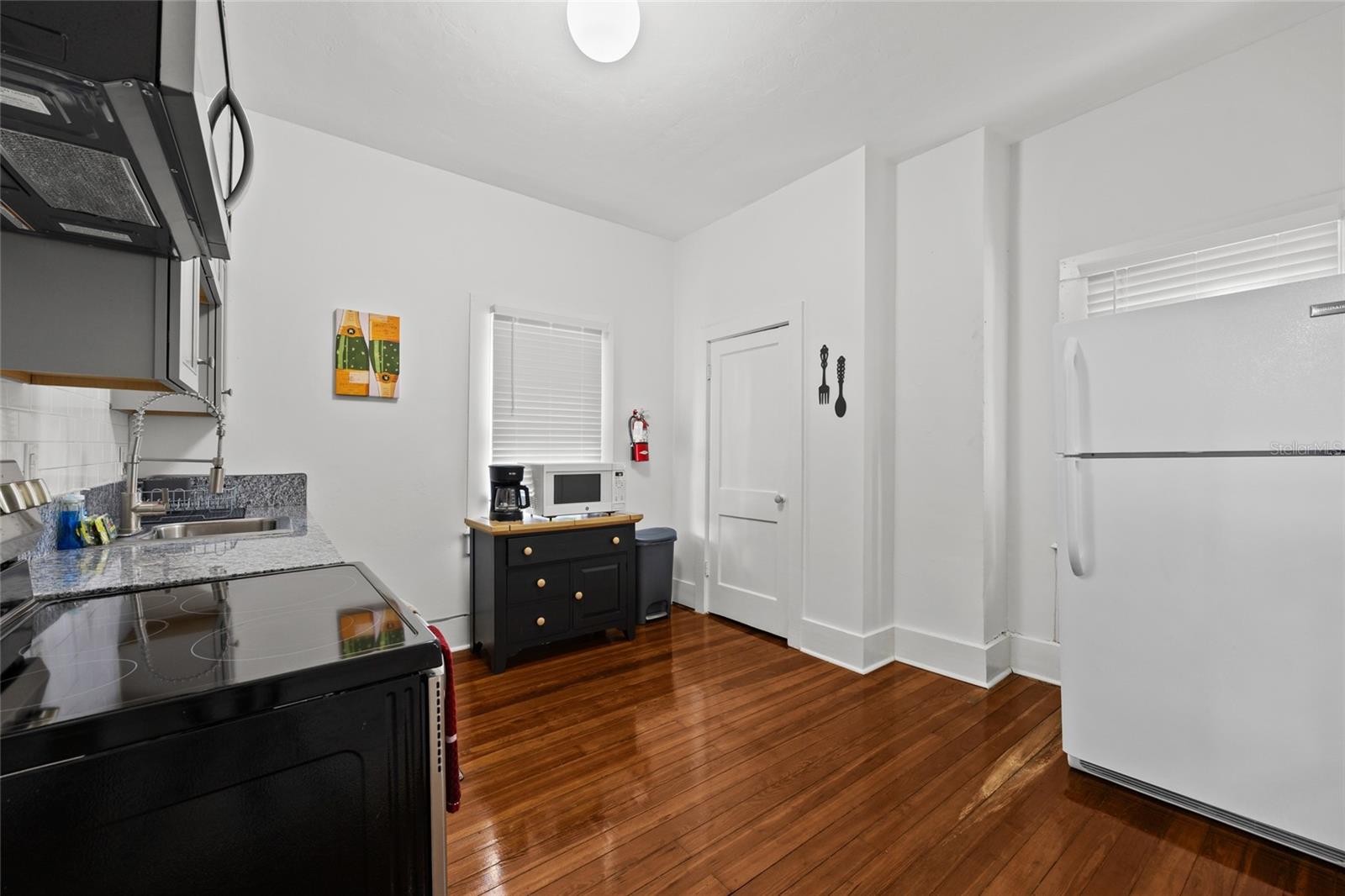 205 Se 7th St Property Photo 45