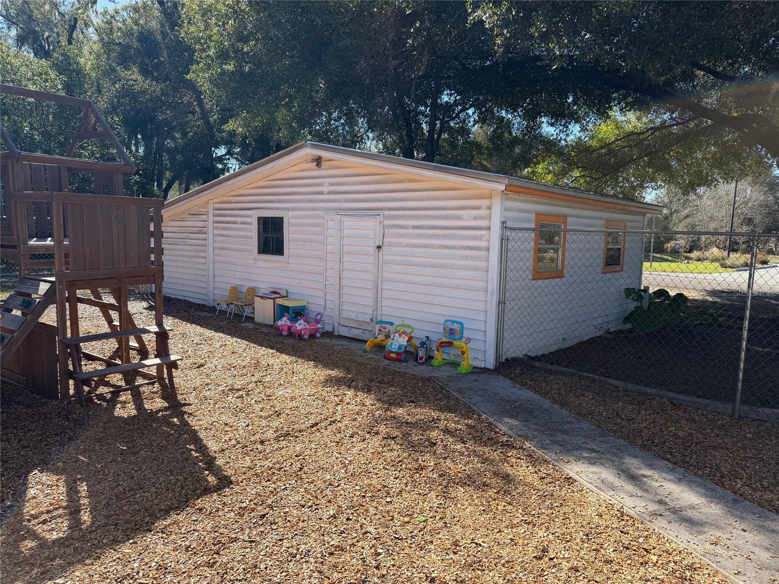 24621 Doc Karelas Dr Property Photo 19