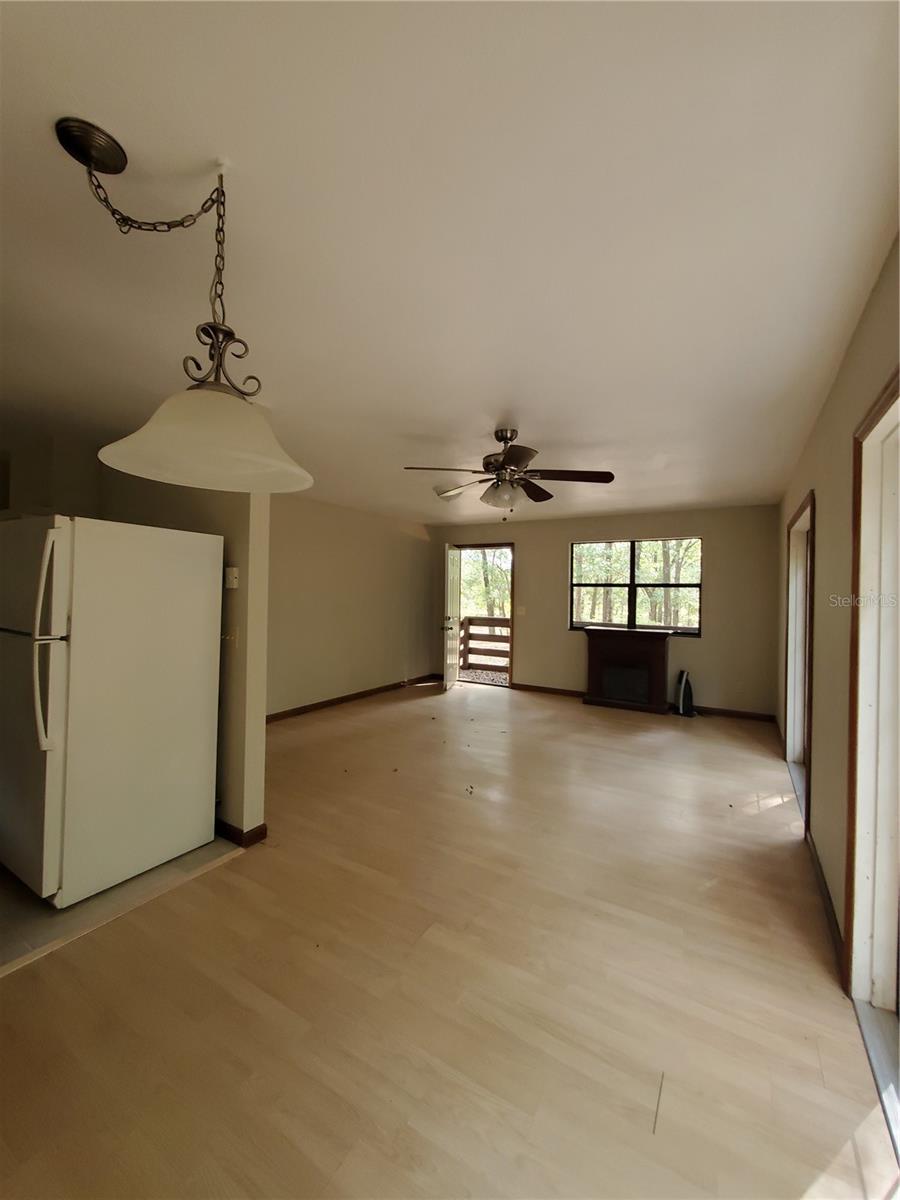 4919 Ne 18 Trl Property Photo 4