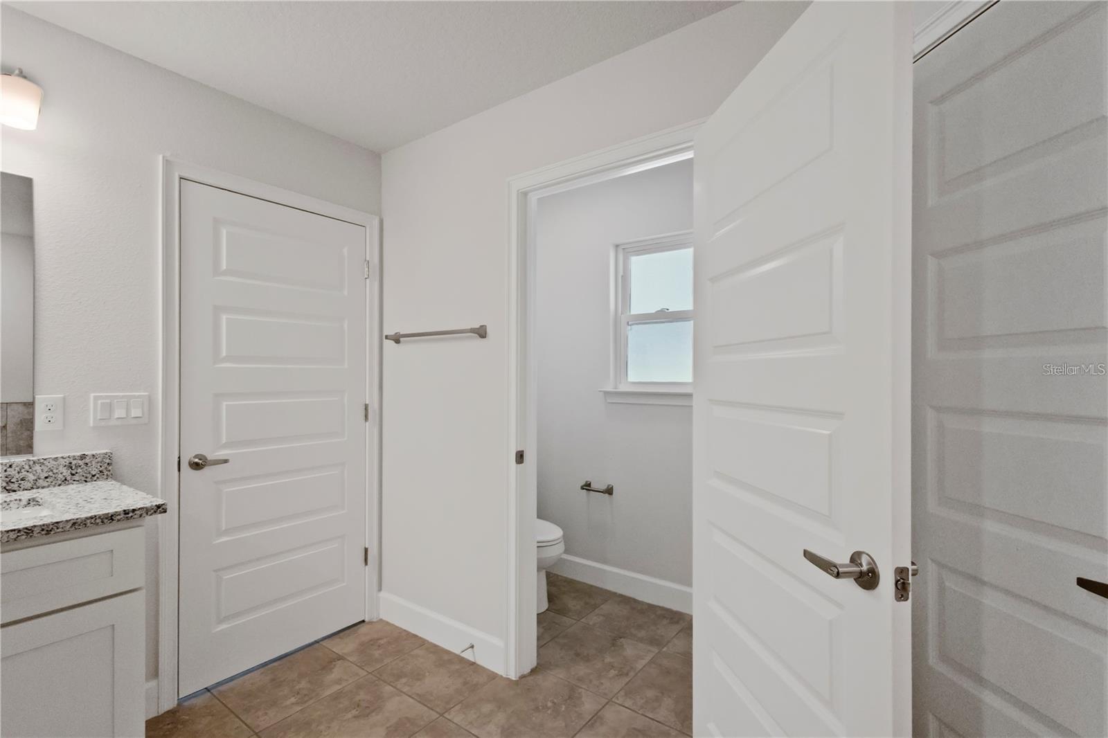 525 Sw Bellflower Dr Property Photo 11