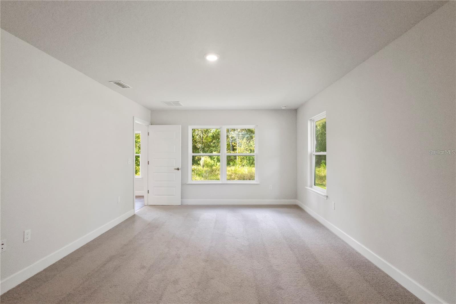 525 Sw Bellflower Dr Property Photo 15