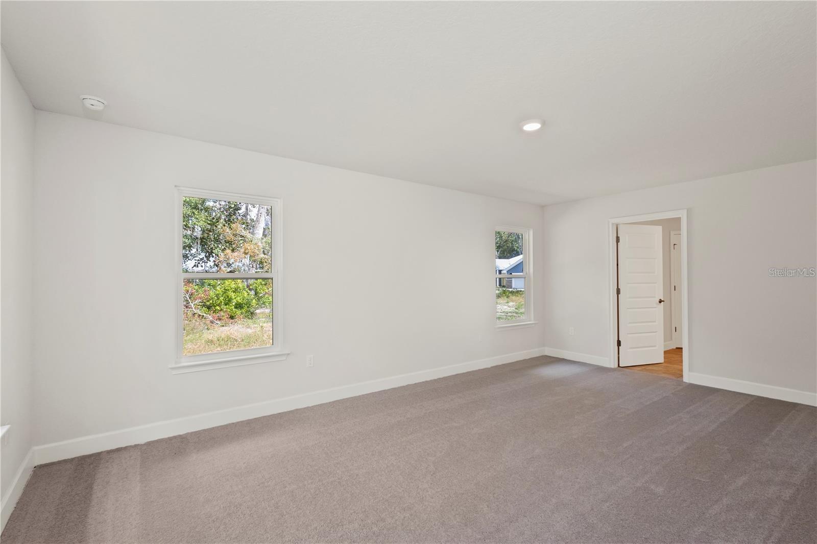 525 Sw Bellflower Dr Property Photo 16