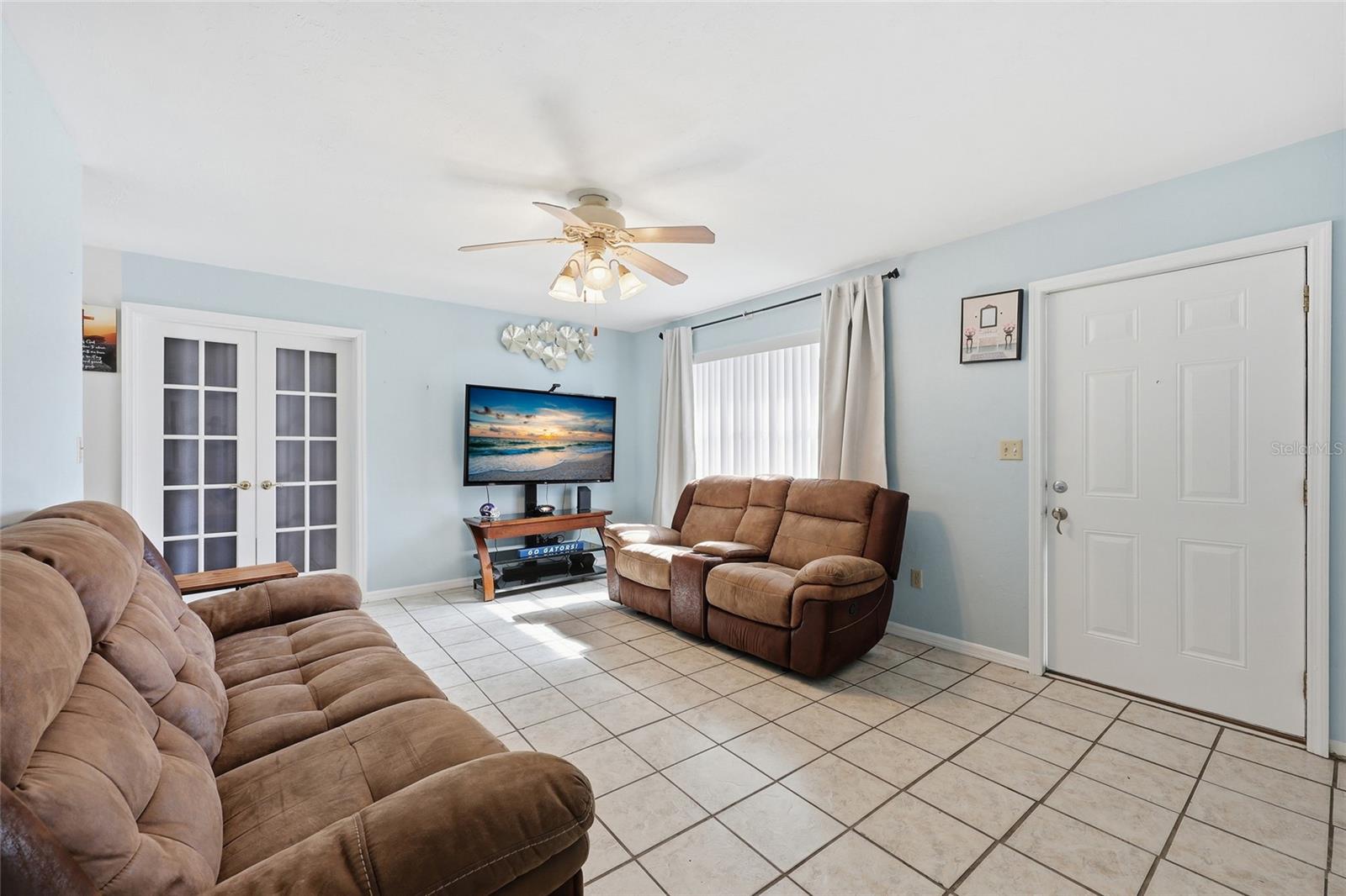 4916 Sw 57th Dr Property Photo 4