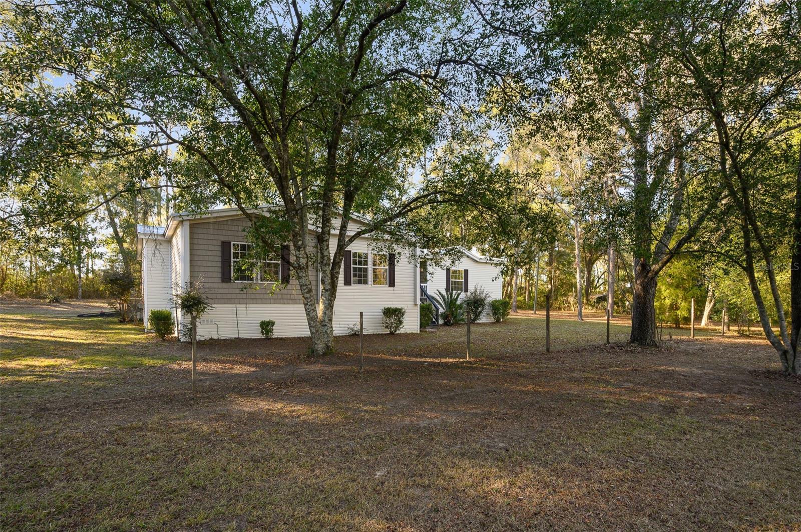13076 Sw 154th St Property Photo 1
