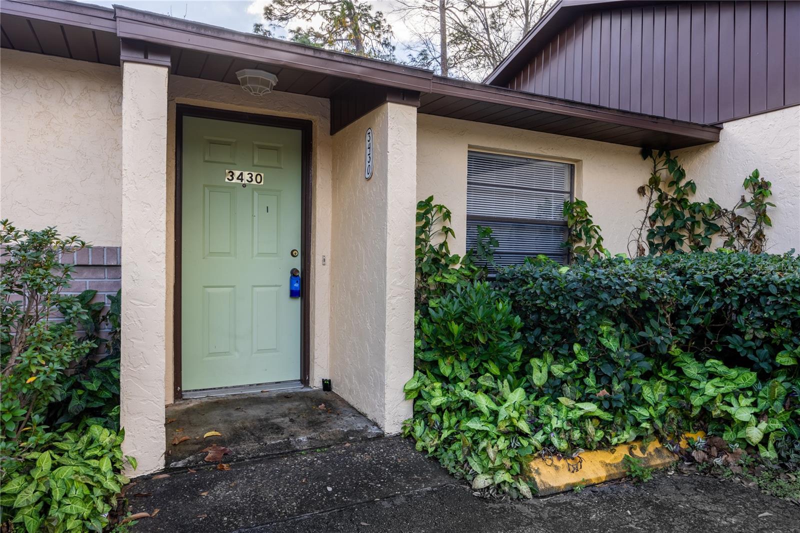 3430 Nw 21st Dr #d-2 Property Photo 2