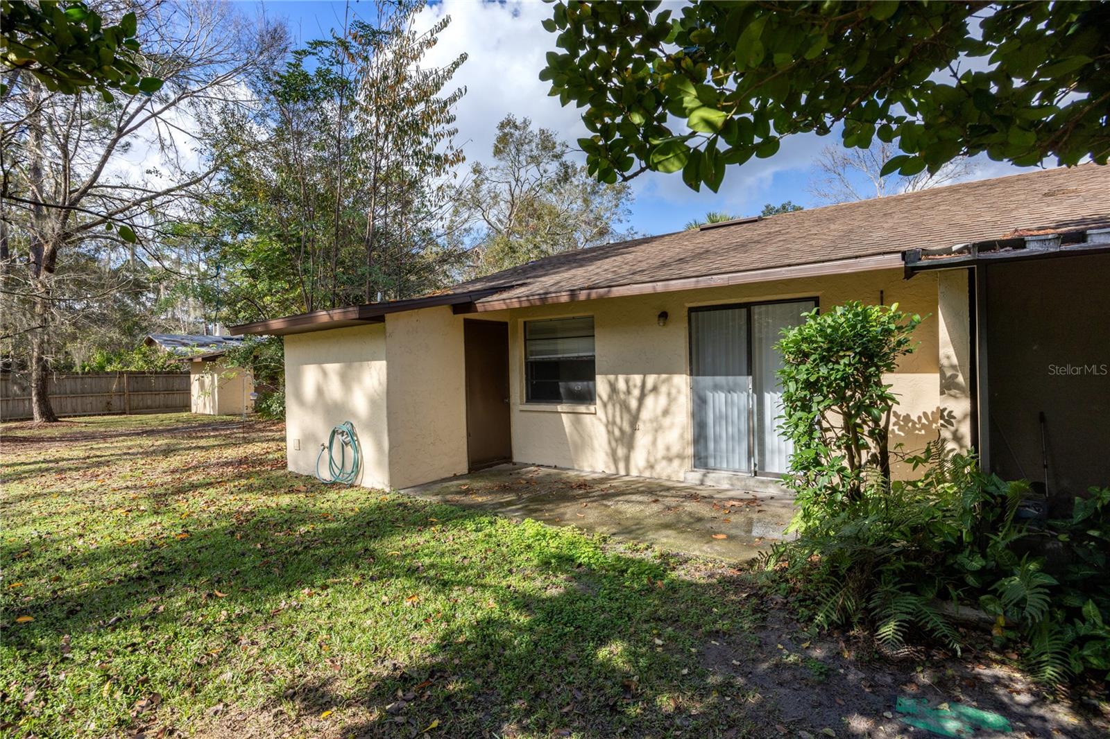 3430 Nw 21st Dr #d-2 Property Photo 16