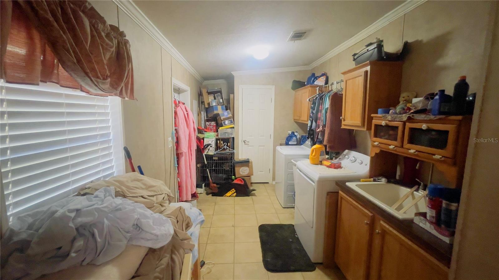 605 Standridge St Property Photo 15