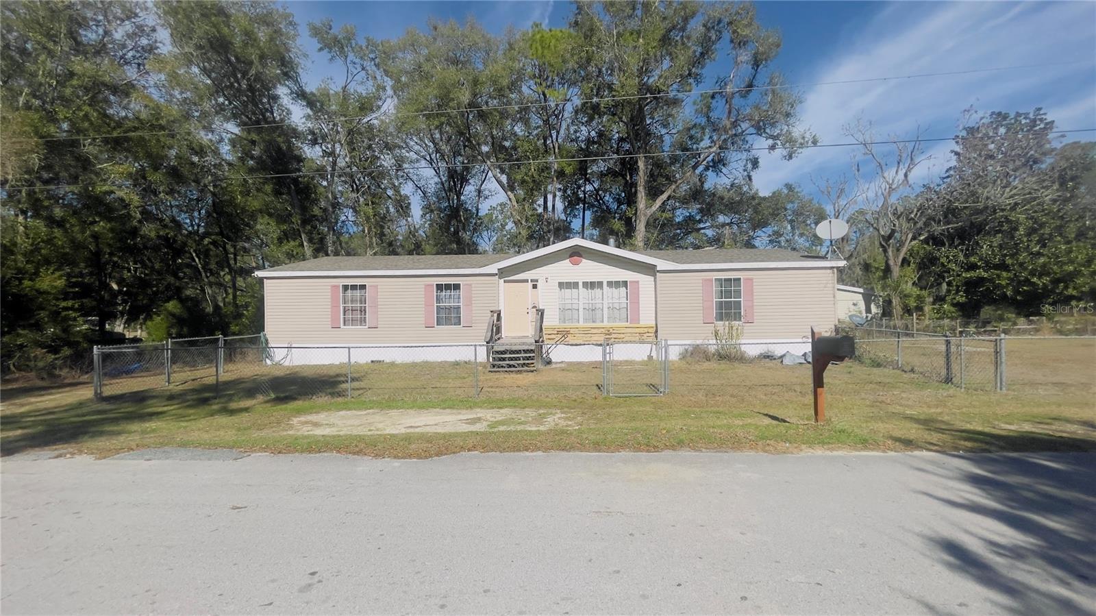 605 Standridge St Property Photo 25