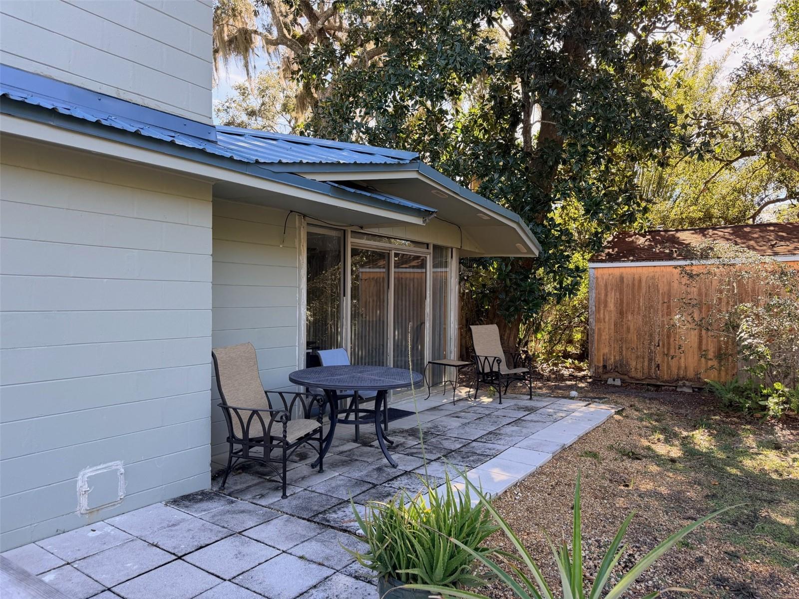 12 Palm Dr Property Photo 35