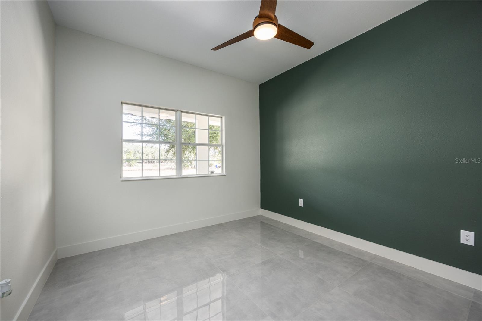 12456 155th Pl Property Photo 32