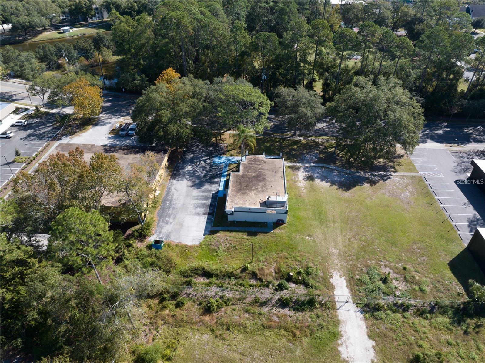 1820 Ne 2nd St Property Photo 11