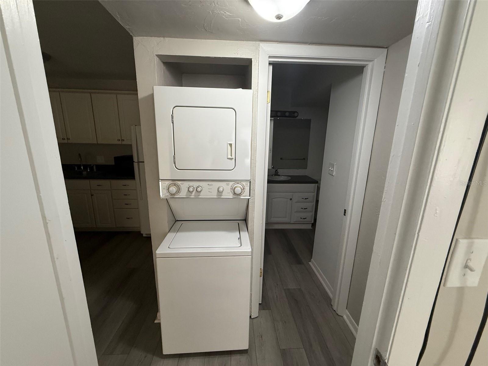 1035 Sw 9th St #1 Property Photo 6
