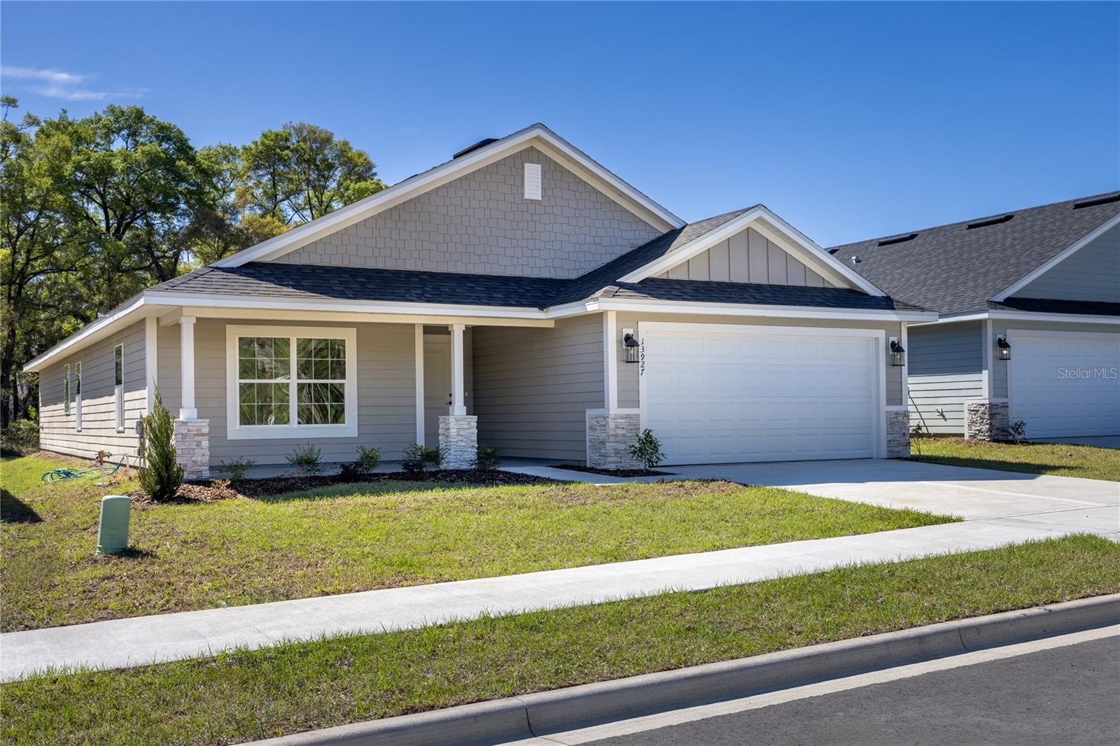16929 Nw 176th Way Property Photo 3