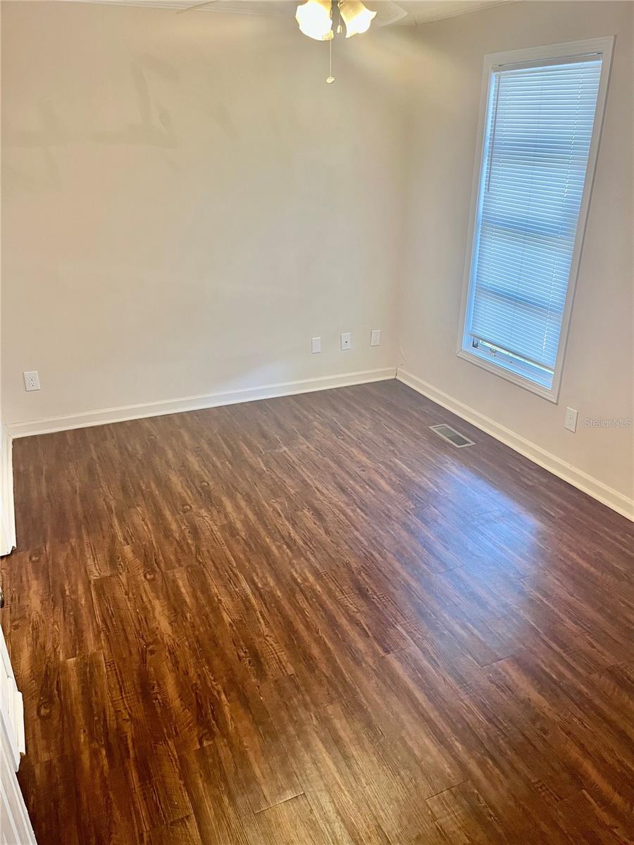 2905 Sw Archer Rd #t4028 Property Photo 9