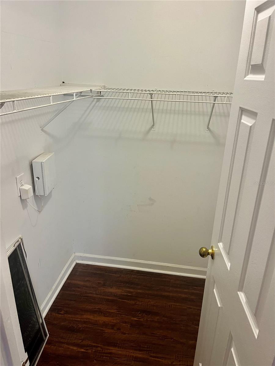 2905 Sw Archer Rd #t4028 Property Photo 10