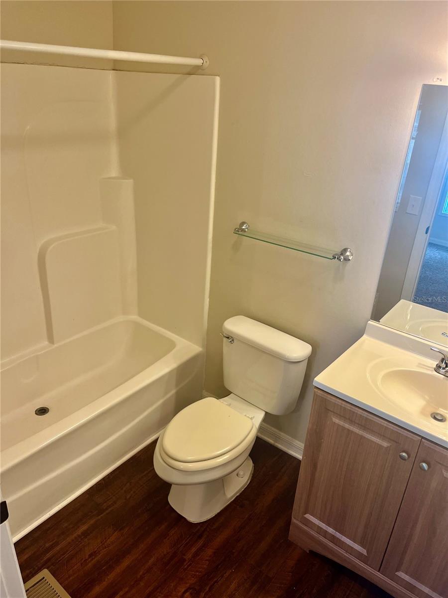 2905 Sw Archer Rd #t4028 Property Photo 14