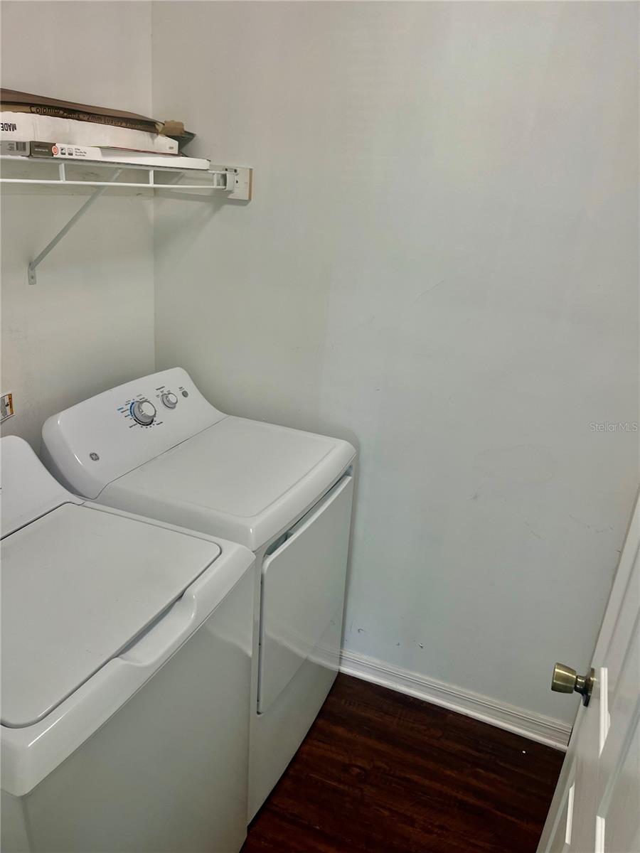 2905 Sw Archer Rd #t4028 Property Photo 15