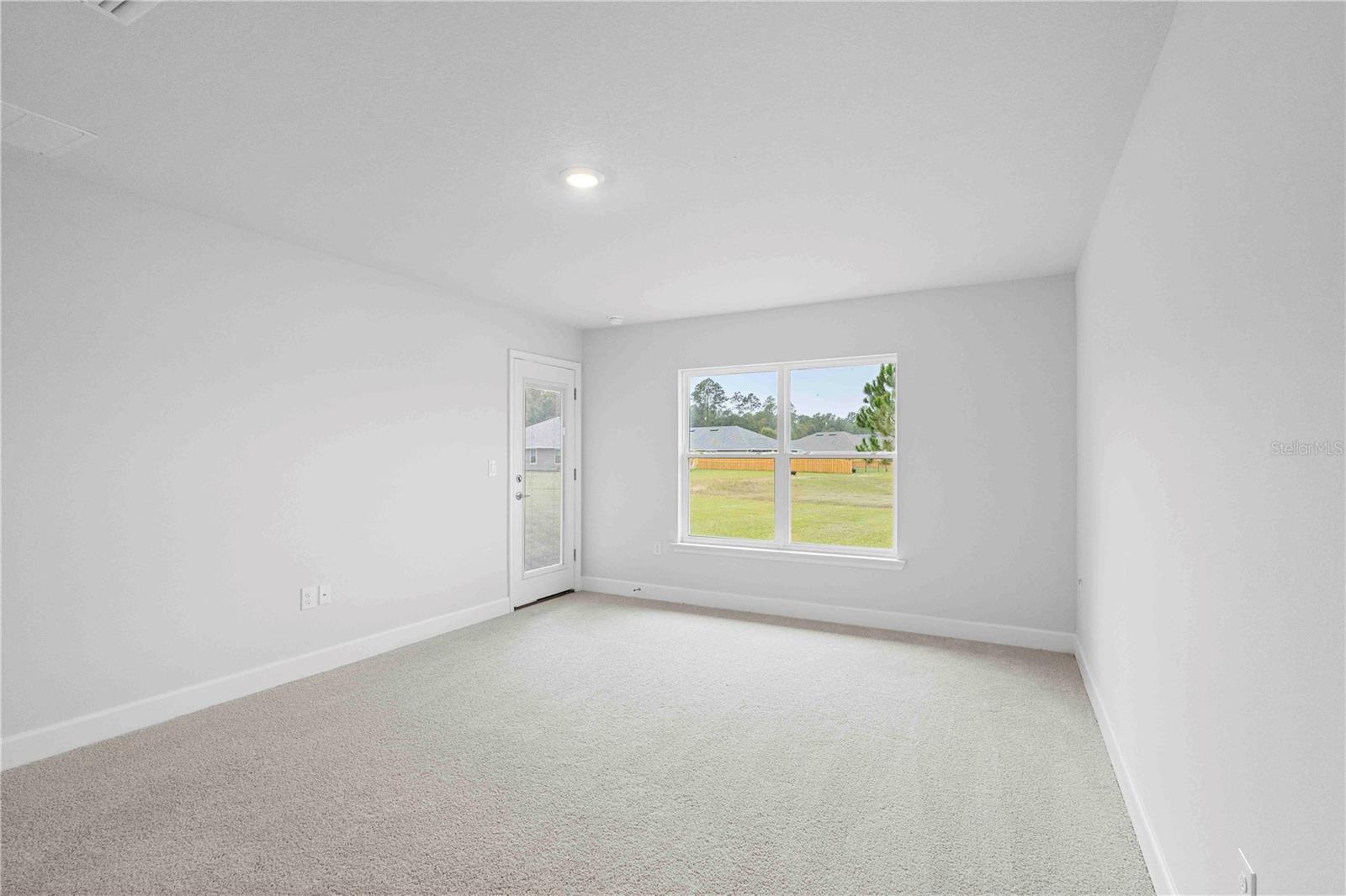483 Sw Bellflower Dr Property Photo 19