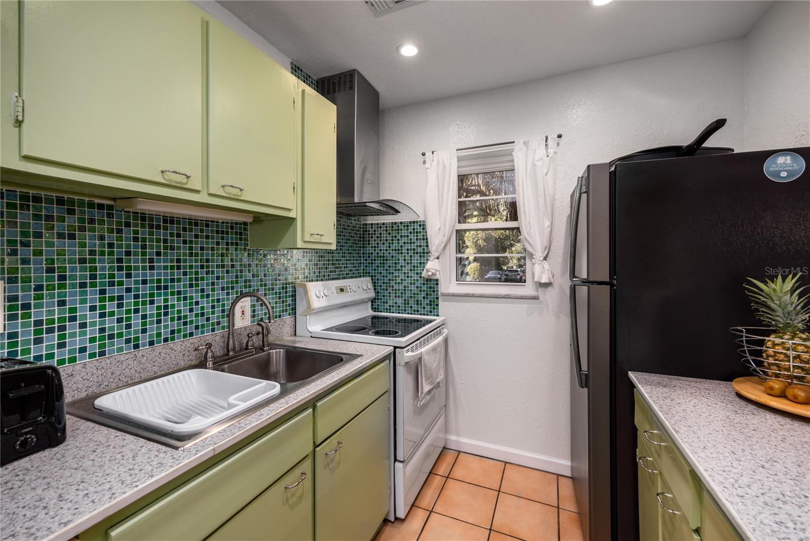 1522 Se 25th St #d Property Photo 9