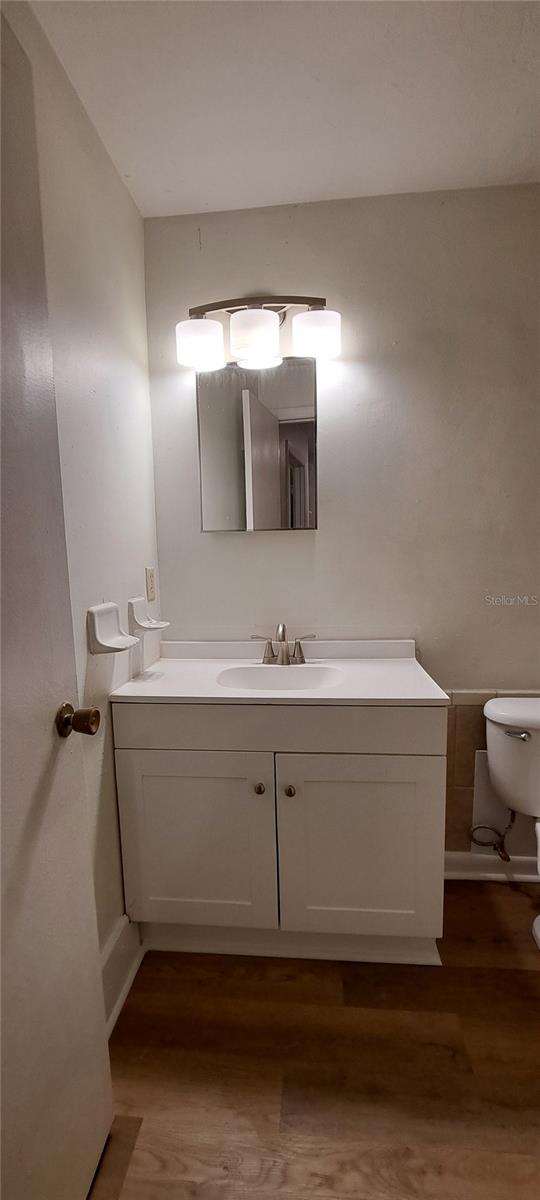 3925 Sw 26th Ter #b Property Photo 18