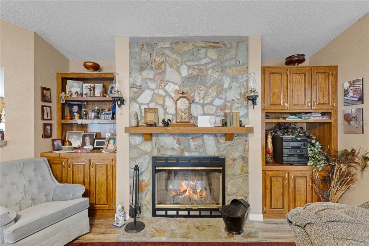 1658 Ne 743rd St Property Photo 11