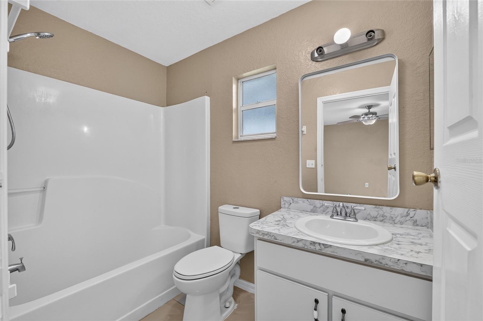 4240 Se 134th Pl Property Photo 20