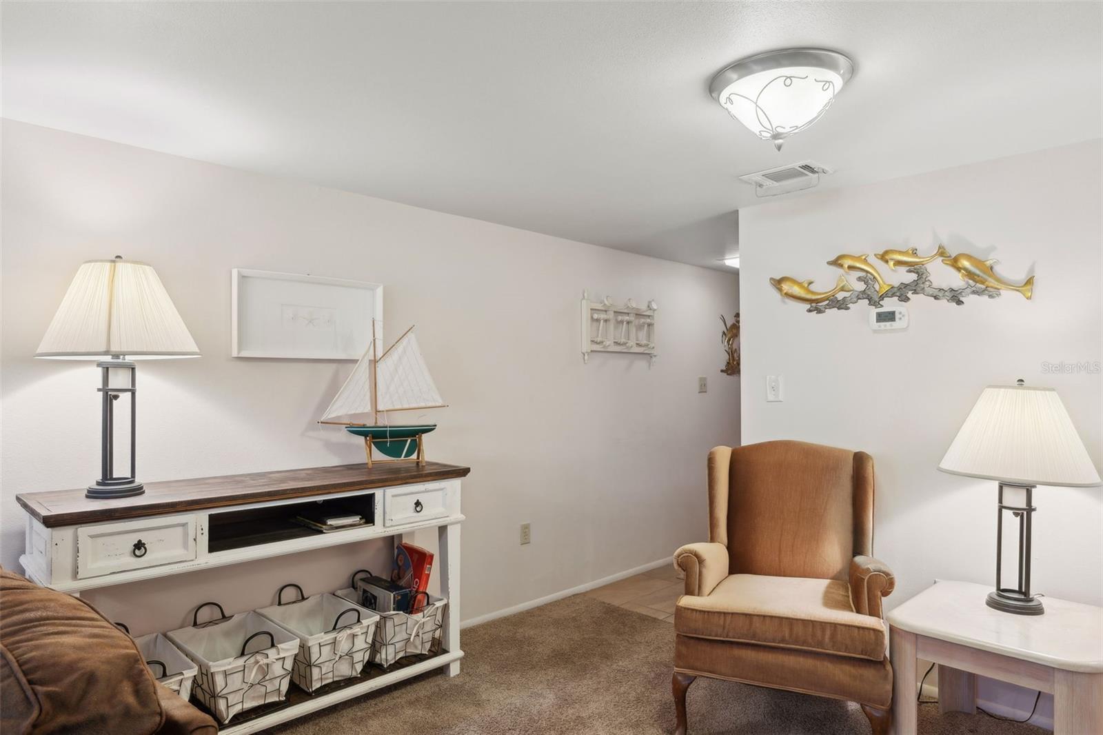 210 River Bend Pl #b Property Photo 8
