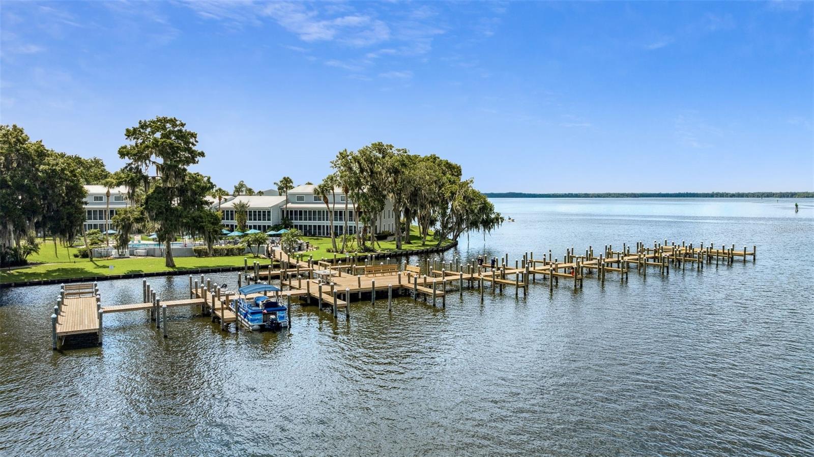 210 River Bend Pl #b Property Photo 36