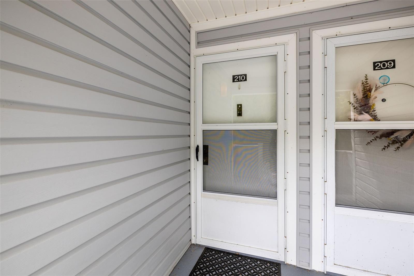 210 River Bend Pl #b Property Photo 38