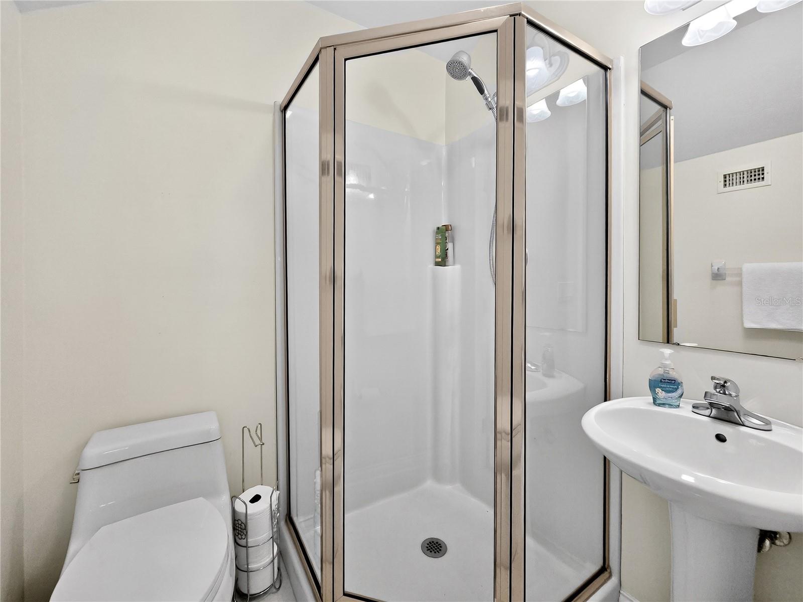 573 Se Nature Dr Property Photo 36