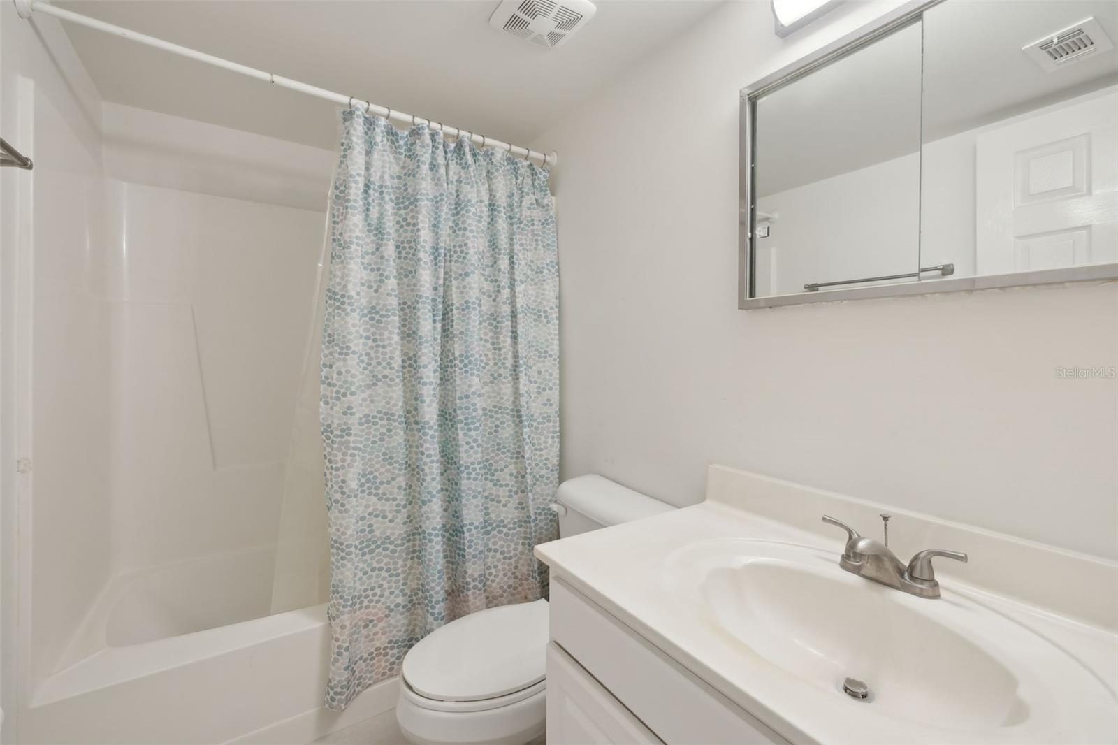 125 River Bend Pl #d Property Photo 24