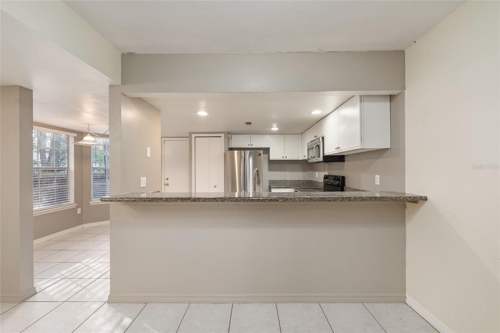 345 Nw 48th Blvd #k Property Photo 18
