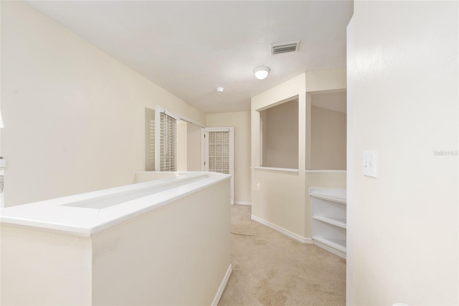 345 Nw 48th Blvd #k Property Photo 31