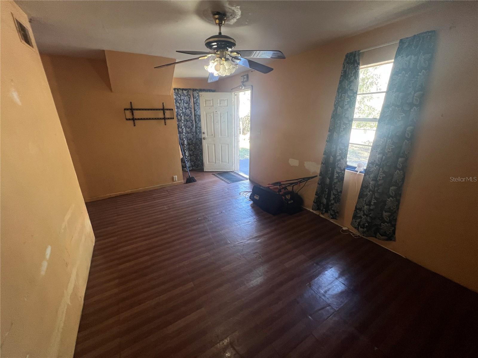 6508 Se 222nd Dr Property Photo 4