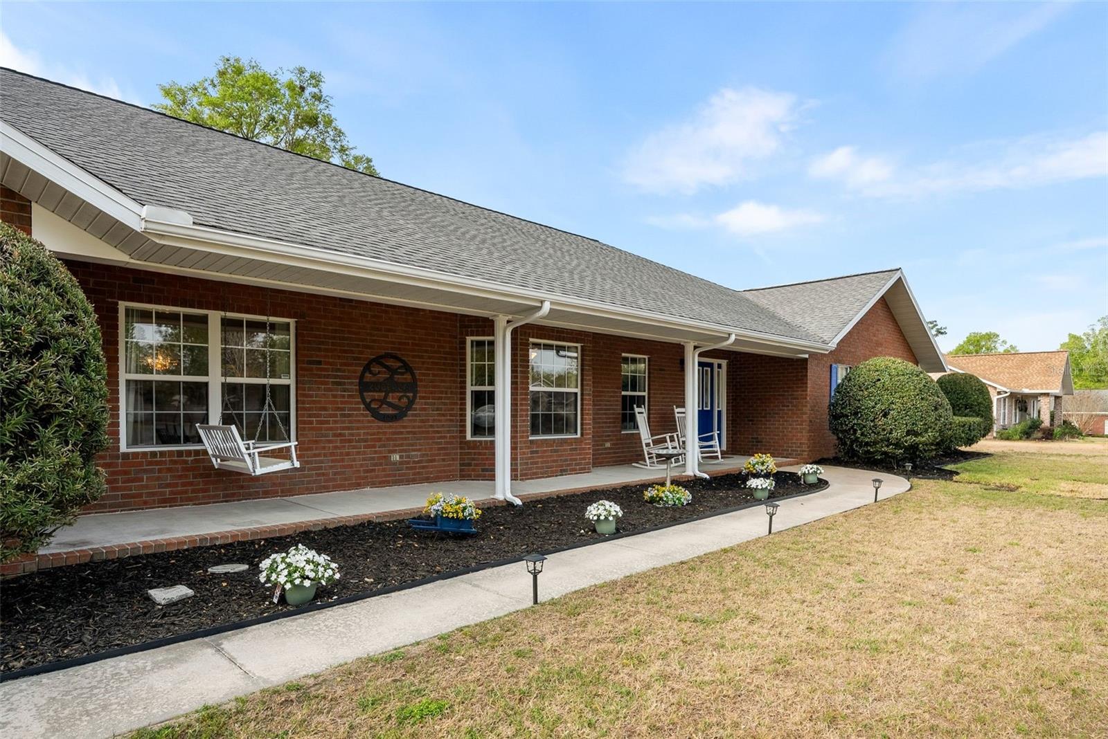 244 SW LOBLOLLY PL