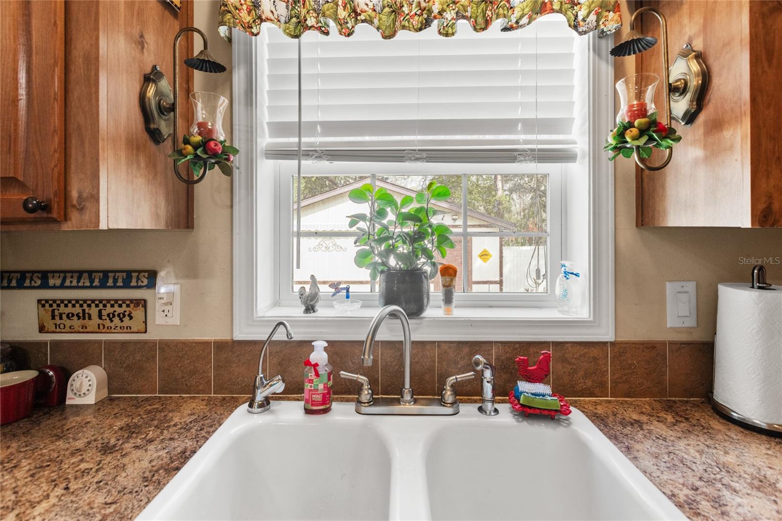 5711 Caribbean Cir Property Photo 28