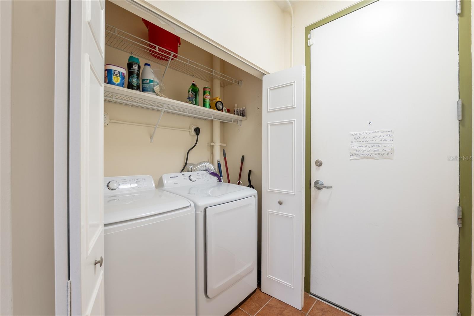 2515 Sw 35th Pl #219 Property Photo 6