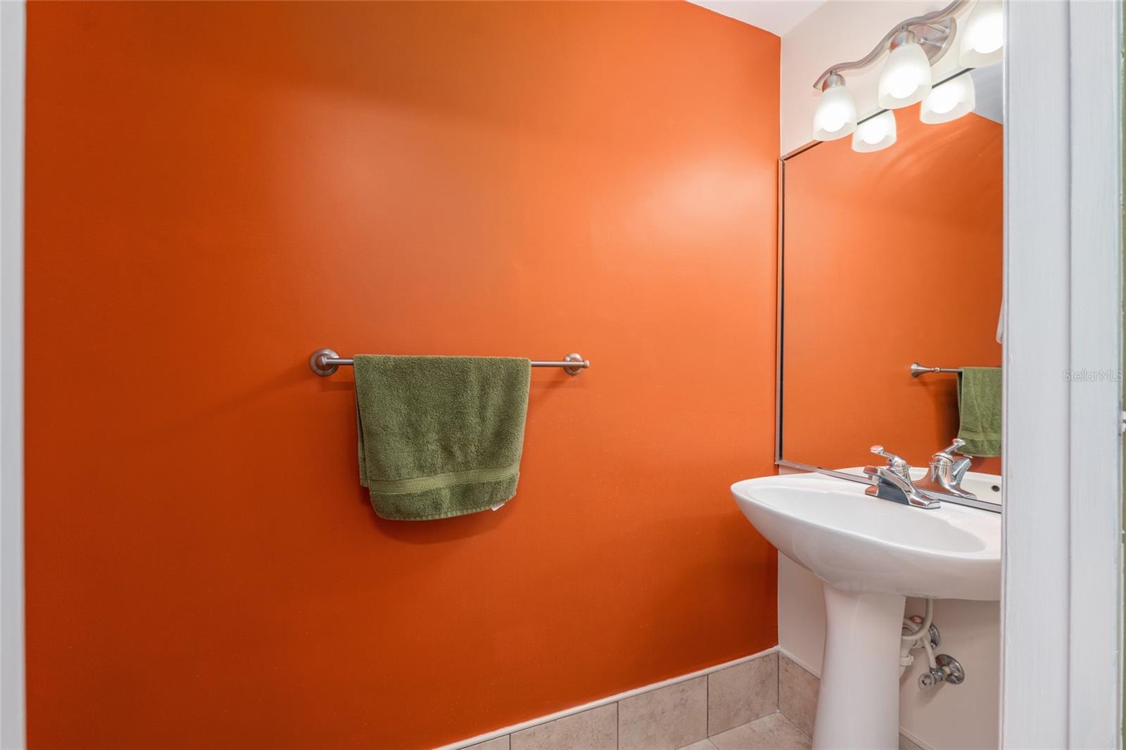 2515 Sw 35th Pl #219 Property Photo 8