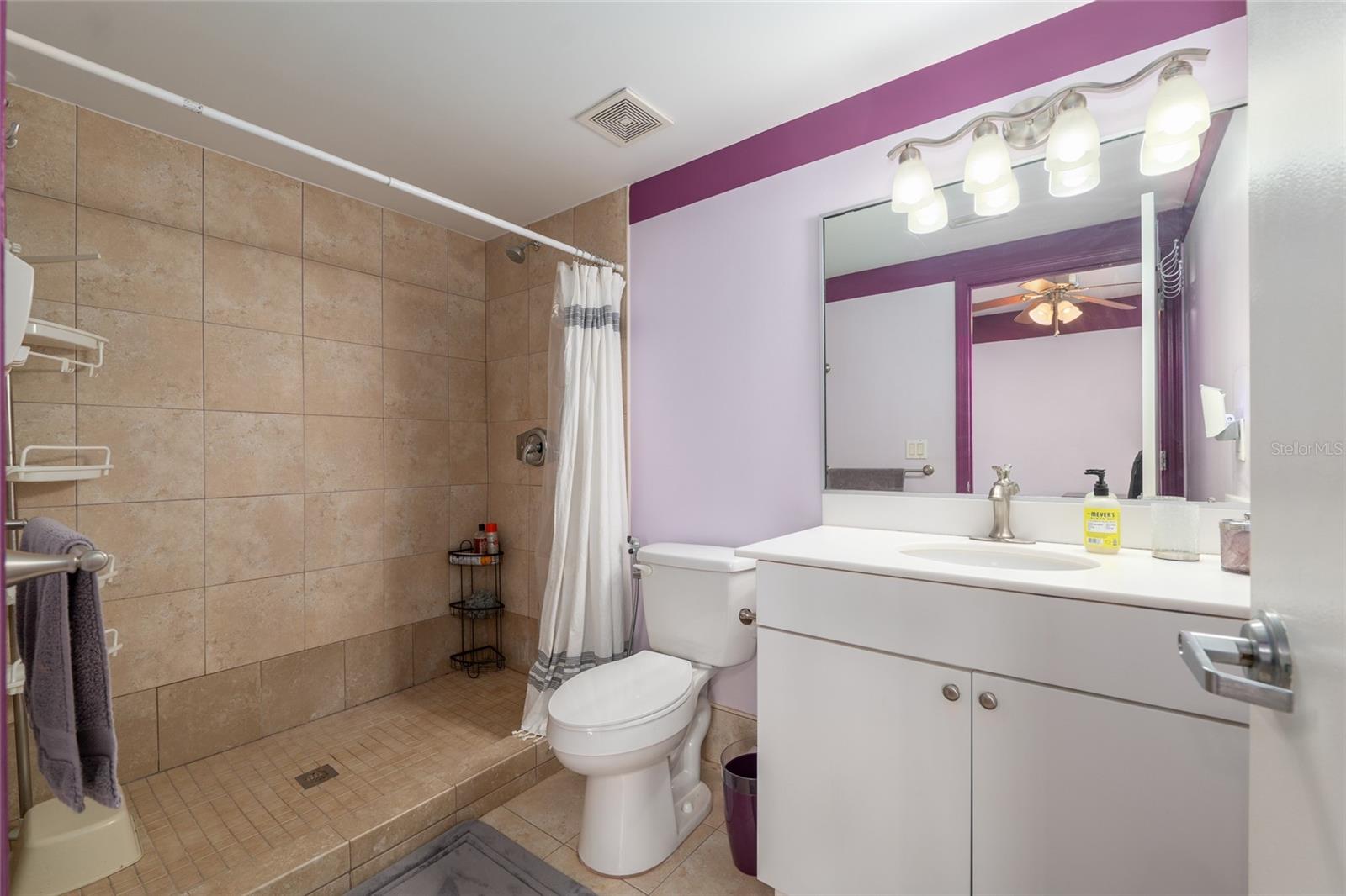 2515 Sw 35th Pl #219 Property Photo 36