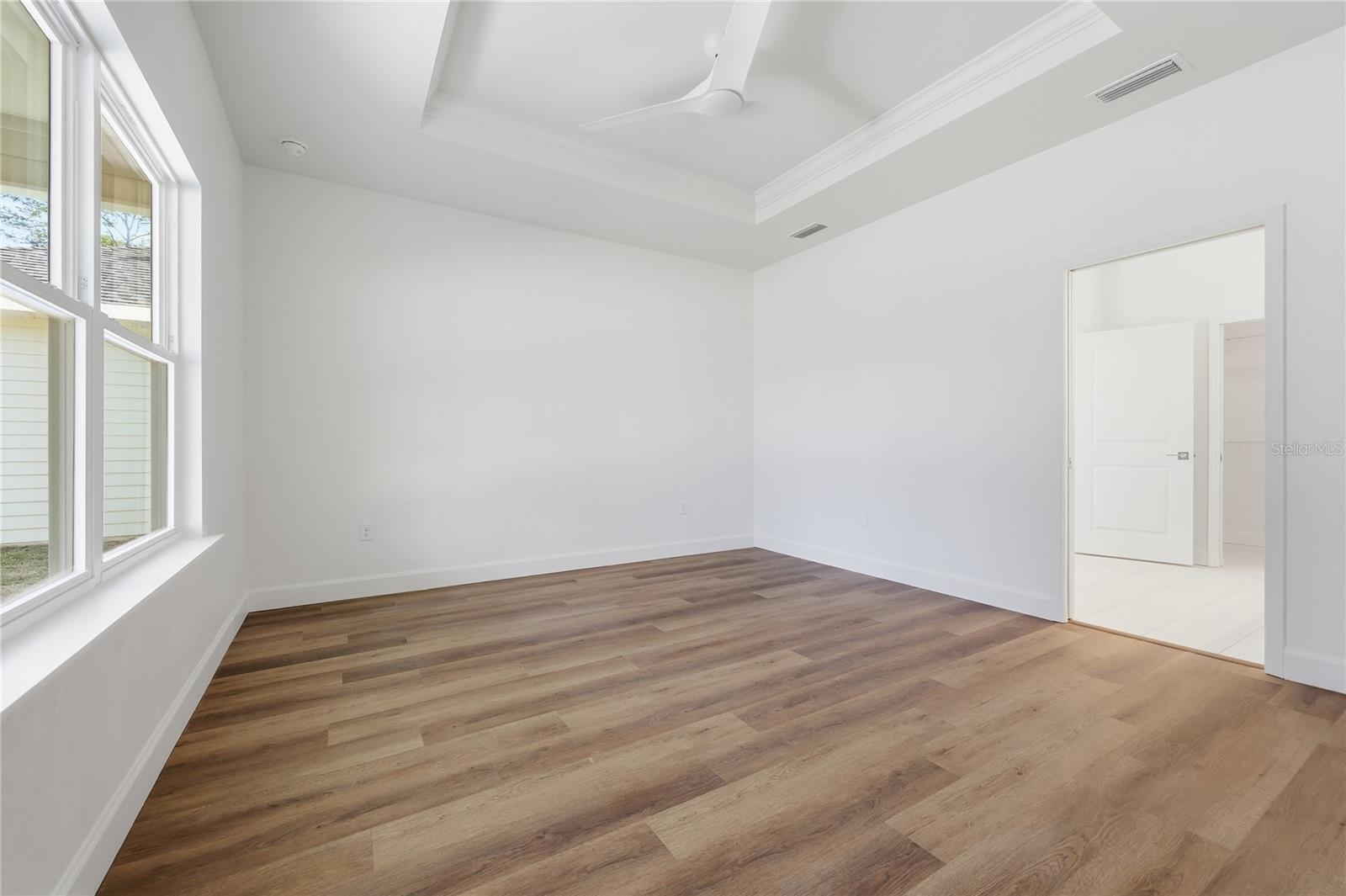 1072 Sw 67th Way Property Photo 10