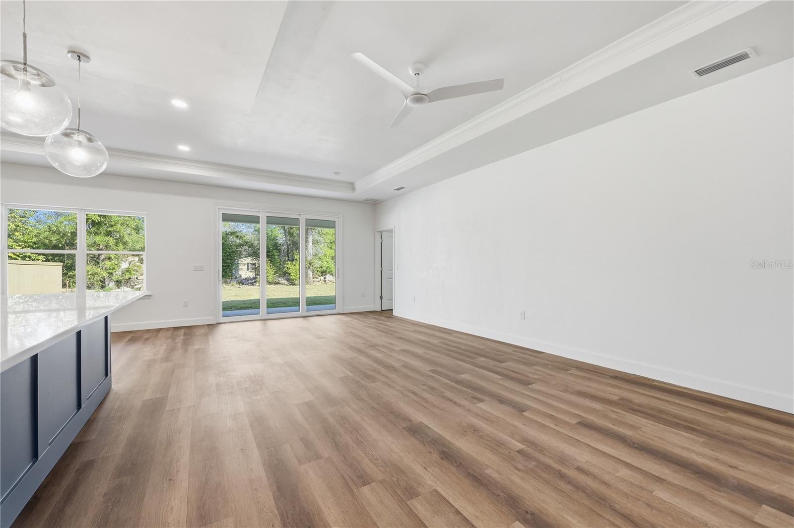 1072 Sw 67th Way Property Photo 21