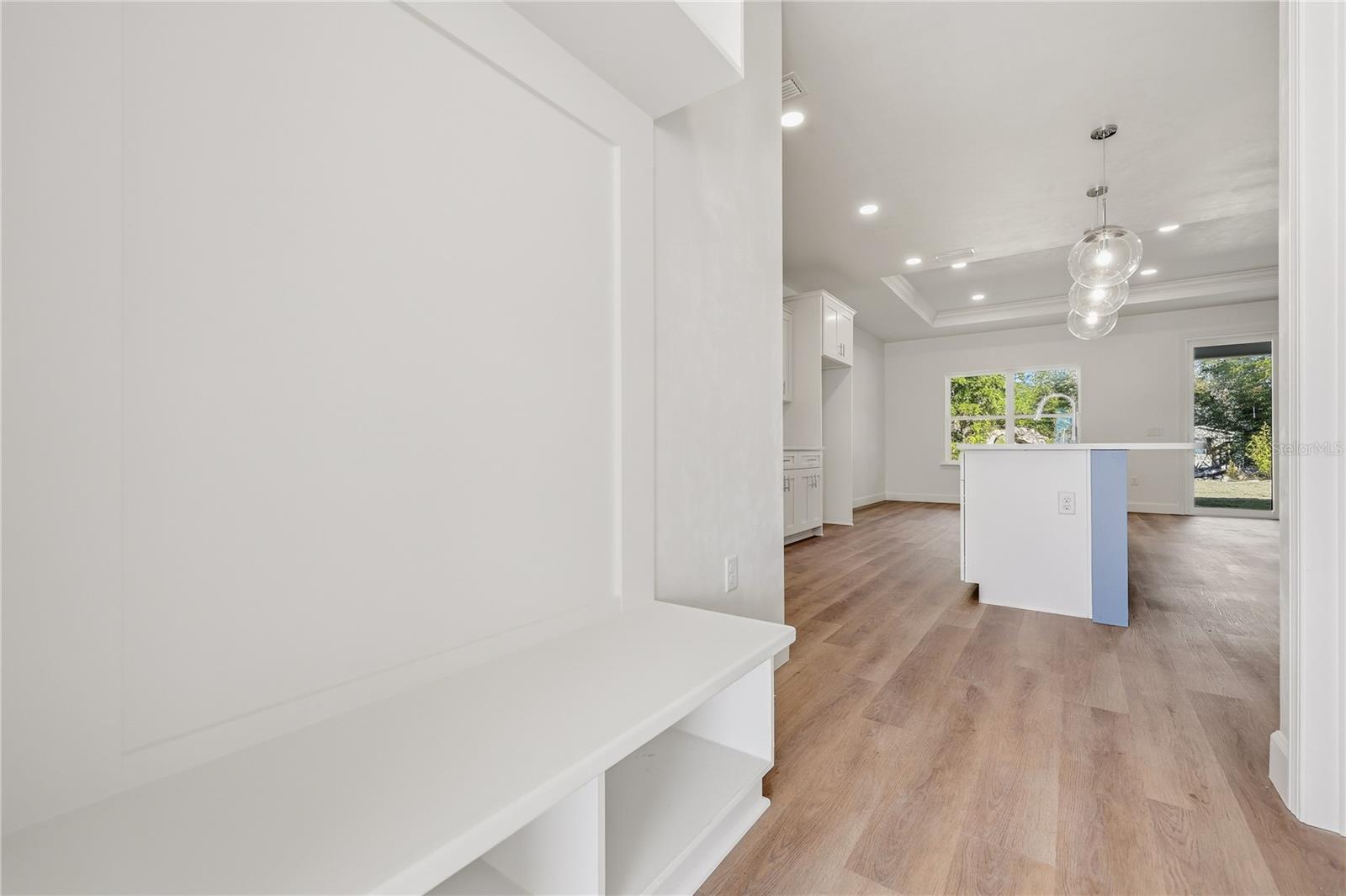 1072 Sw 67th Way Property Photo 24