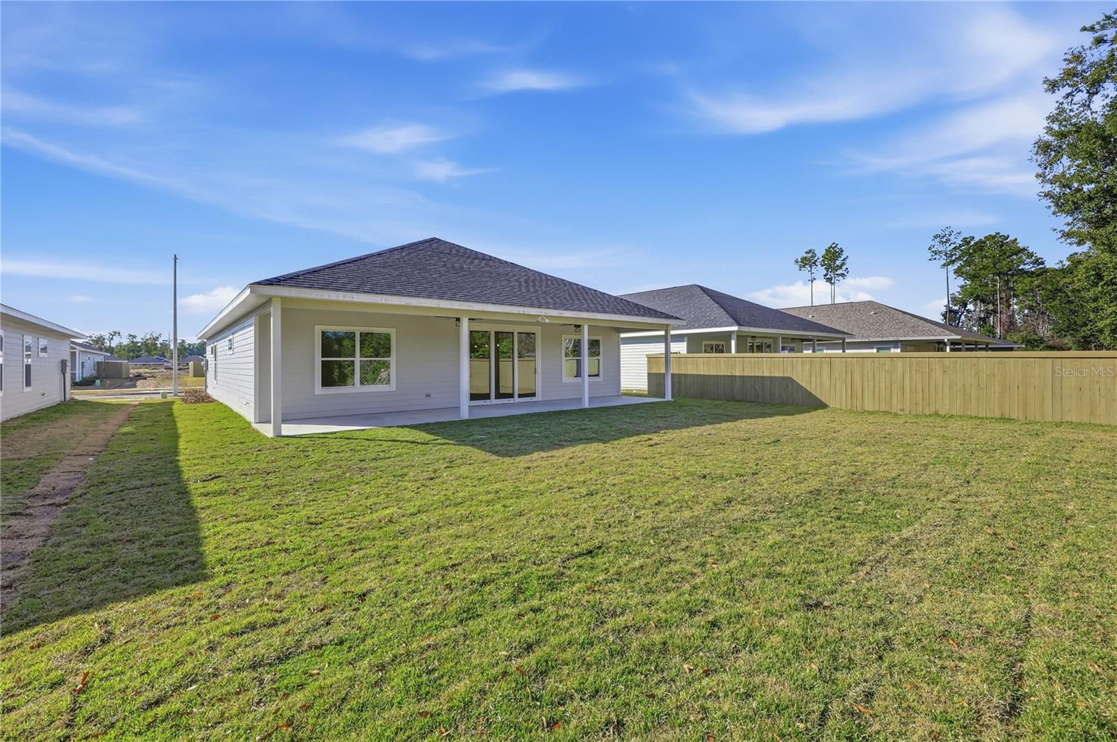 1072 Sw 67th Way Property Photo 33