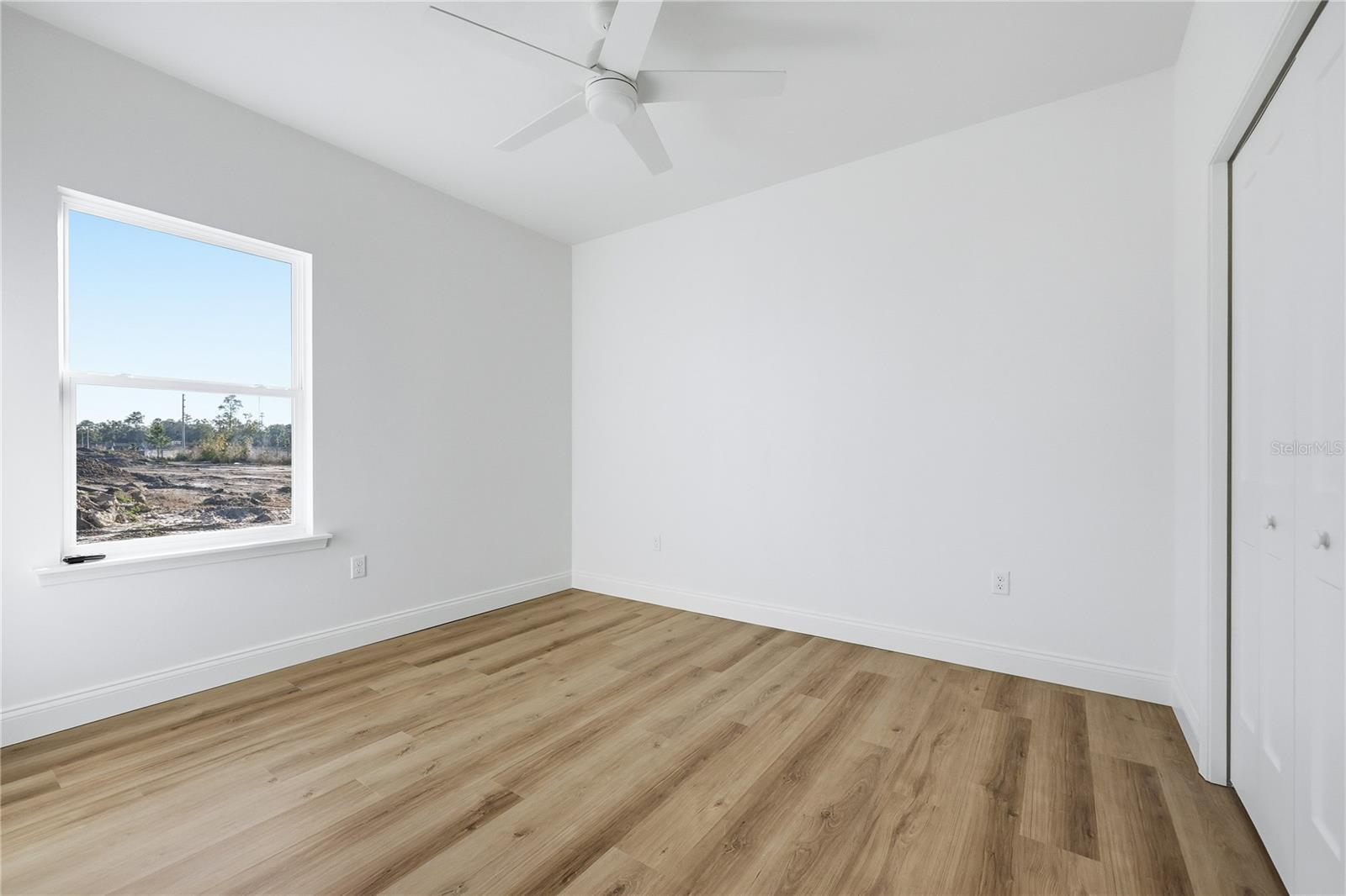 1064 Sw 67th Way Property Photo 12