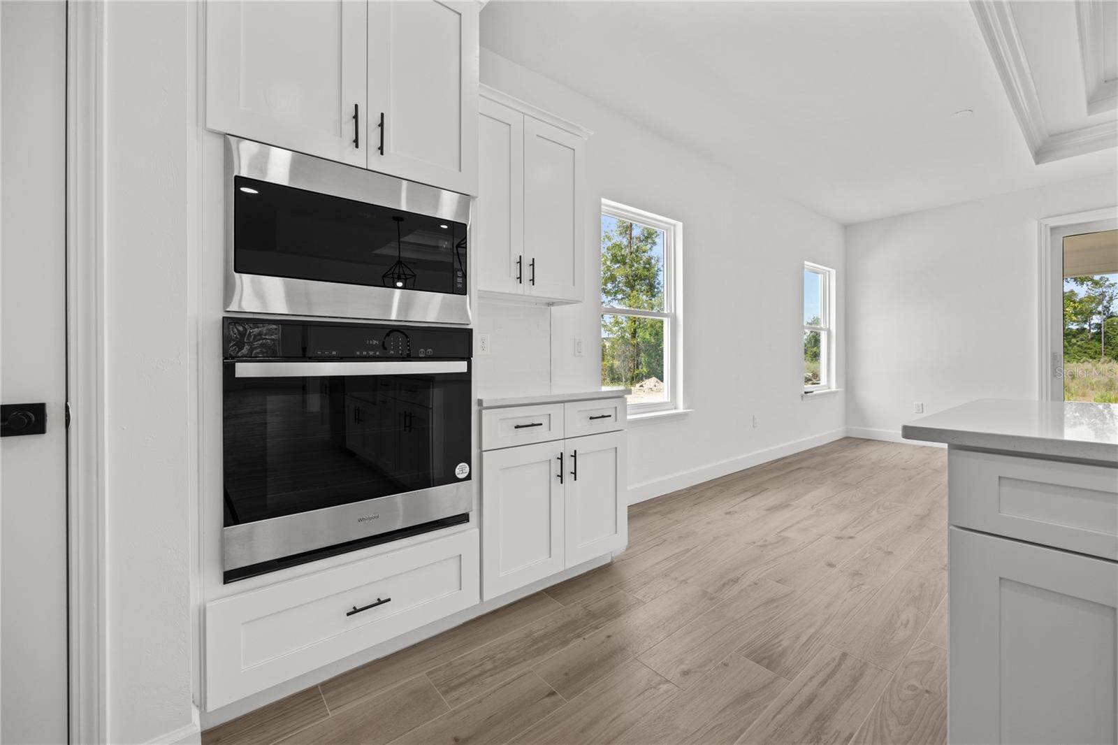 1050 Sw 67th Way Property Photo 10