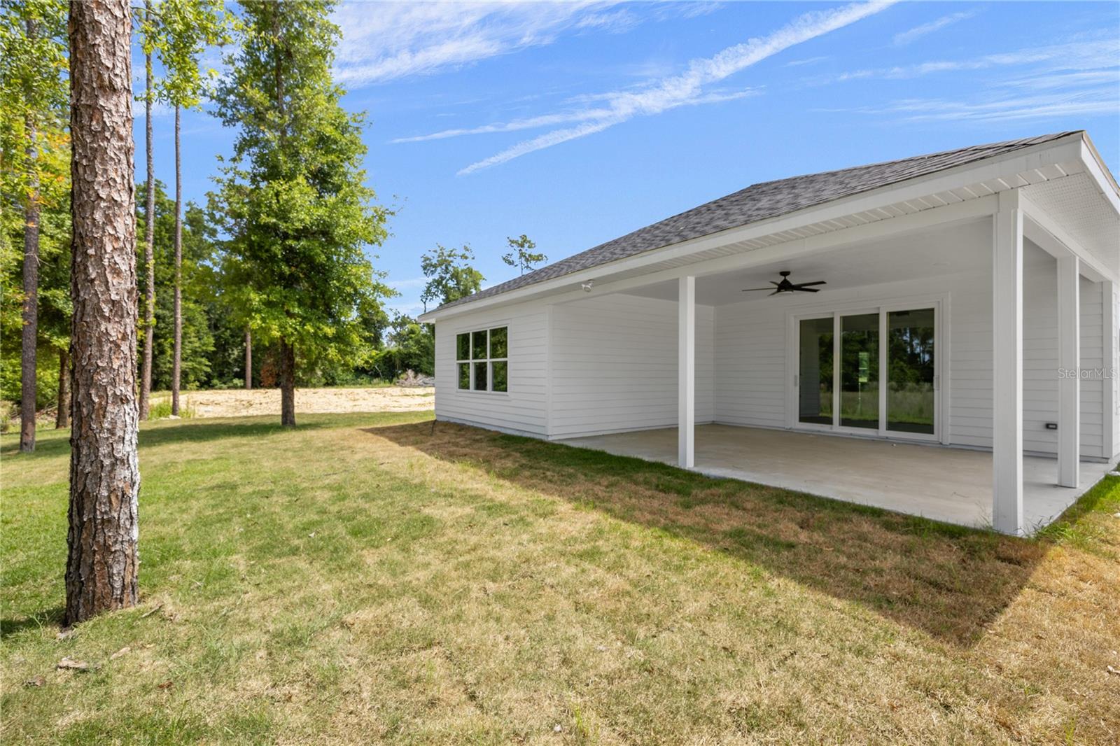 1050 Sw 67th Way Property Photo 28