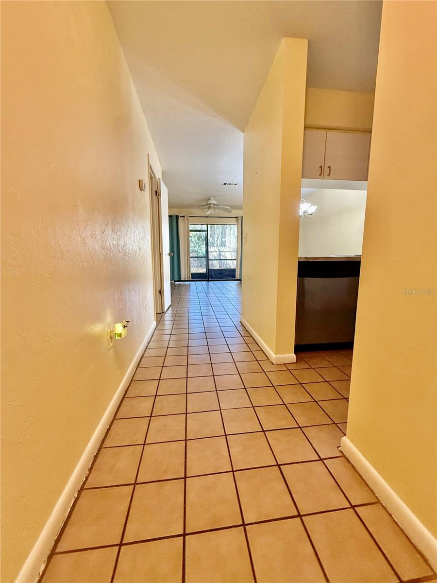 2735 Sw 35th Pl #1604 Property Photo 2