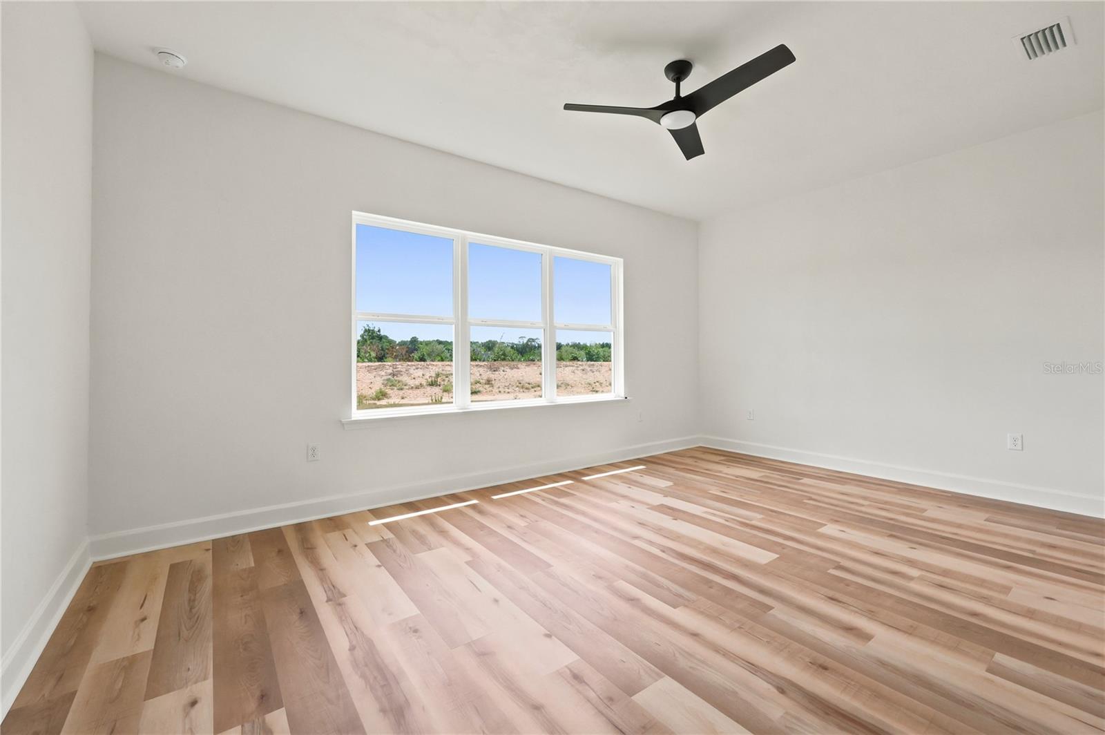 21115 Sw 1st Pl Property Photo 9